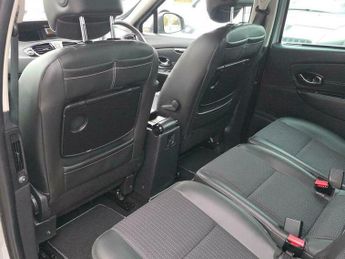 Renault Scenic 1.5 dCi Dynamique TomTom EDC Euro 5 5dr