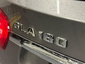 Mercedes-Benz C Class 1.6 GLA180 Urban Edition 7G-DCT Euro 6 (s/s) 5dr