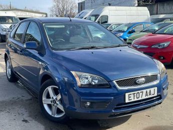 Ford Focus 2.0 Titanium 5dr