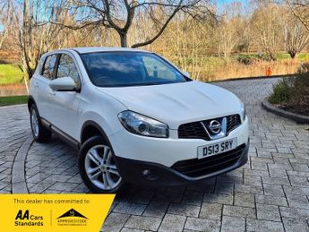 Nissan Qashqai 1.6 Acenta SUV 5dr Petrol Manual 2WD Euro 5 (s/s) (117 ps)