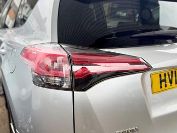 Toyota RAV4 2.0 V-Matic Excel SUV 5dr Petrol CVT 4WD Euro 6 (s/s) (151 ps)