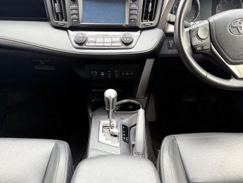 Toyota RAV4 2.0 V-Matic Excel SUV 5dr Petrol CVT 4WD Euro 6 (s/s) (151 ps)