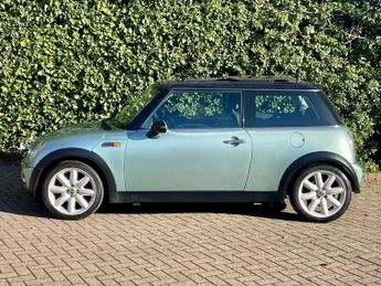 MINI Hatch COOPER