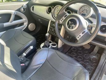 MINI Hatch COOPER