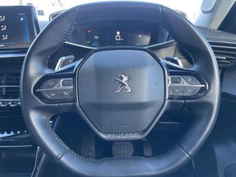 Peugeot 2008 1.2 PURETECH S/S ALLURE PREMIUM