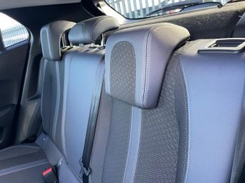 Peugeot 2008 1.2 PURETECH S/S ALLURE PREMIUM