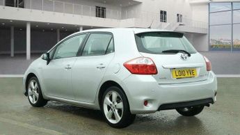 Toyota Auris 1.8 VVT-h T Spirit CVT Euro 5 (s/s) 5dr