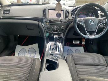 Vauxhall Insignia 2.0 CDTi SRi Nav Auto Euro 5 5dr