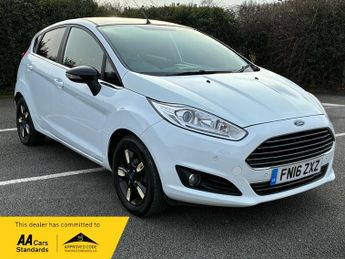 Ford Fiesta ZETEC WHITE EDITION AUTUMN