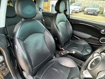 MINI Hatch 1.6 Cooper Steptronic Euro 4 3dr