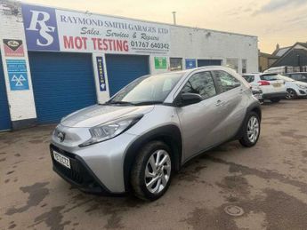 Toyota AYGO 1.0 VVT-i Pure x-shift Euro 6 (s/s) 5dr