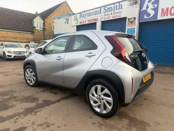 Toyota AYGO 1.0 VVT-i Pure x-shift Euro 6 (s/s) 5dr