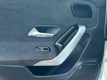 Mercedes-Benz A Class 1.3 A250e 15.6kWh AMG Line (Premium 2) 8G-DCT Euro 6 (s/s) 4dr