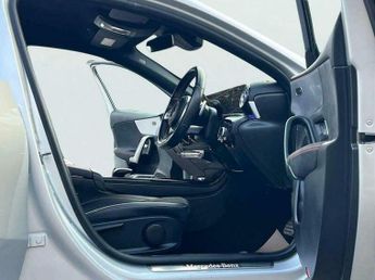 Mercedes-Benz A Class 1.3 A250e 15.6kWh AMG Line (Premium 2) 8G-DCT Euro 6 (s/s) 4dr