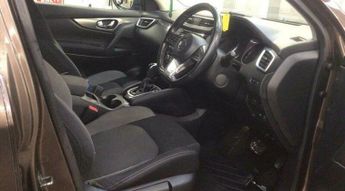 Nissan Qashqai 1.2 DIG-T N-Connecta XTRON Euro 6 (s/s) 5dr