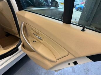 BMW 3 SERIES 2.0 320i SE Auto xDrive Euro 6 (s/s) 4dr