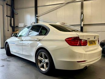 BMW 3 SERIES 2.0 320i SE Auto xDrive Euro 6 (s/s) 4dr