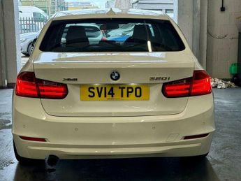BMW 3 SERIES 2.0 320i SE Auto xDrive Euro 6 (s/s) 4dr