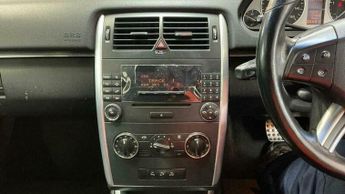 Mercedes-Benz B Class 2.0 B180 SE CVT 5dr