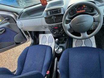 Fiat Punto 1.2 Dynamic Speedgear 5dr