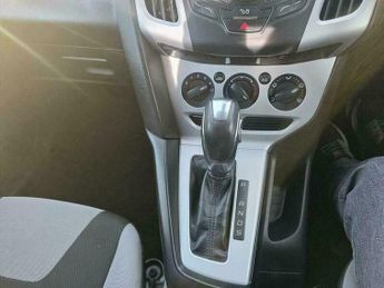 Ford Focus 2.0 TDCi Zetec Powershift Euro 5 5dr