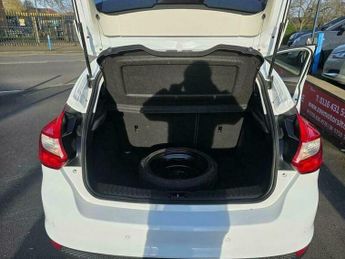 Ford Focus 2.0 TDCi Zetec Powershift Euro 5 5dr