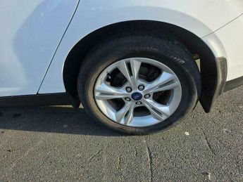 Ford Focus 2.0 TDCi Zetec Powershift Euro 5 5dr