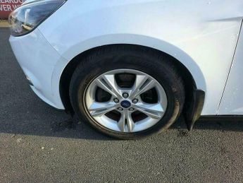 Ford Focus 2.0 TDCi Zetec Powershift Euro 5 5dr