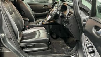 Nissan Leaf 40kWh Tekna Hatchback 5dr Electric Auto (150 ps)