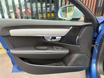 Volvo V90 2.0 D5 PowerPulse R-Design Auto AWD Euro 6 (s/s) 5dr