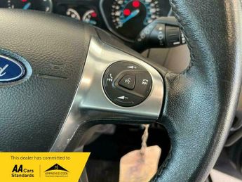 Ford Focus 1.6 Zetec Powershift Euro 5 5dr