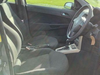 Vauxhall Astra 1.8i 16v Life 5dr