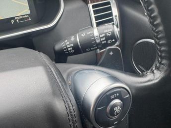 Land Rover Range Rover 3.0 TD V6 Vogue SUV 5dr Diesel Auto 4WD Euro 6 (s/s) (258 ps)