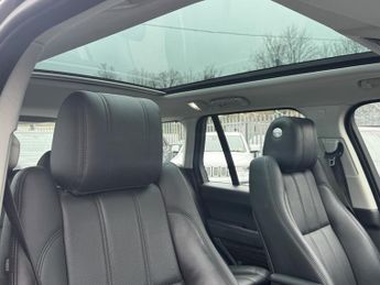 Land Rover Range Rover 3.0 TD V6 Vogue SUV 5dr Diesel Auto 4WD Euro 6 (s/s) (258 ps)