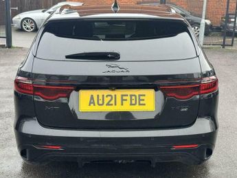 Jaguar XF 2.0 D200 MHEV R-Dynamic HSE Black Sportbrake 5dr Diesel Auto Eur