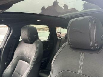 Jaguar XF 2.0 D200 MHEV R-Dynamic HSE Black Sportbrake 5dr Diesel Auto Eur