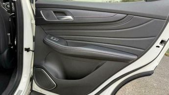 MG MG HS 1.5 T-GDI Exclusive DCT Euro 6 (s/s) 5dr