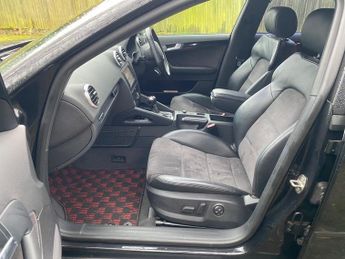 Audi S3 2.0 TFSI Sportback 5dr Petrol S Tronic quattro Euro 5 (265 ps)