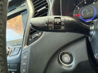 Hyundai Santa Fe 2.2 CRDi Premium SE Auto 4WD Euro 5 5dr (7 seat)