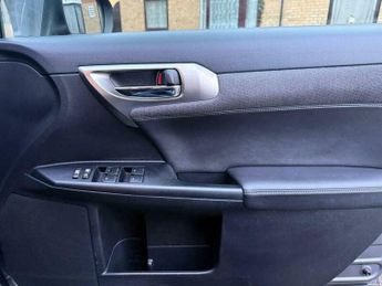 Lexus CT 1.8 200h Advance CVT Euro 6 (s/s) 5dr