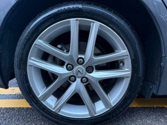 Lexus CT 1.8 200h Advance CVT Euro 6 (s/s) 5dr