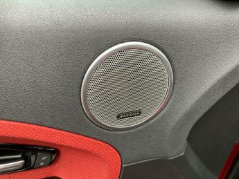 Land Rover Range Rover Evoque 2.2 SD4 Dynamic Auto 4WD Euro 5 (s/s) 5dr