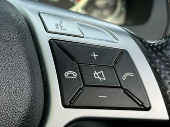 Mercedes-Benz E Class 3.0 E350 CDI V6 BlueEfficiency Sport G-Tronic Euro 5 2dr