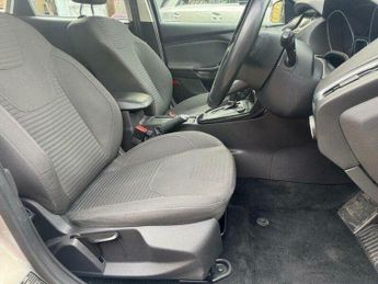 Ford Focus 1.6 Titanium Powershift Euro 6 5dr