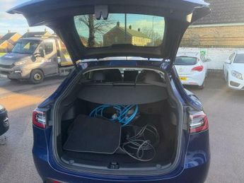 Tesla Model Y (Dual Motor) Long Range Auto 4WDE 5dr