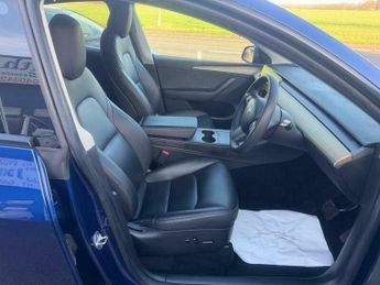 Tesla Model Y (Dual Motor) Long Range Auto 4WDE 5dr