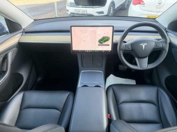 Tesla Model Y (Dual Motor) Long Range Auto 4WDE 5dr
