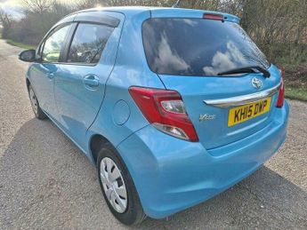 Toyota Yaris 1.0 Dual VVT-i Icon 5dr Multidrive ULEZ