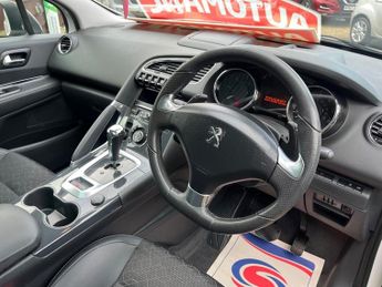 Peugeot 3008 HDI ALLURE