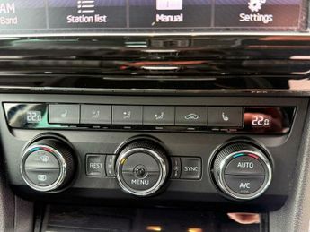 Skoda Superb 2.0 TDI SE L Executive Hatchback 5dr Diesel DSG Auto 6Spd Euro 6